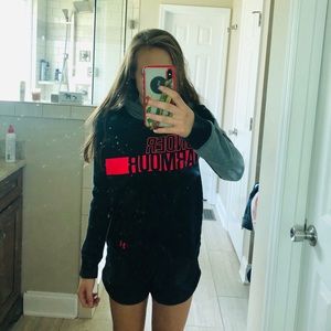 Under Armour SweatShirt